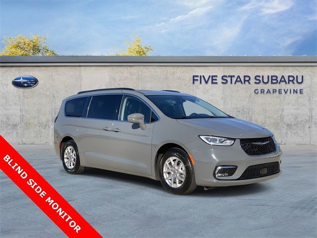 2022 Chrysler Pacifica Touring-L