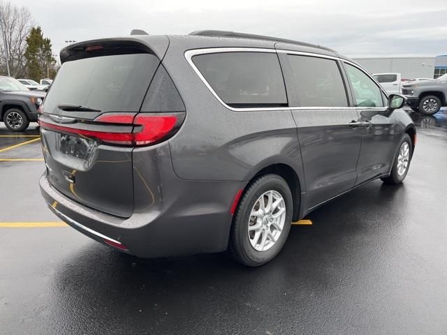 2022 Chrysler Pacifica Touring-L