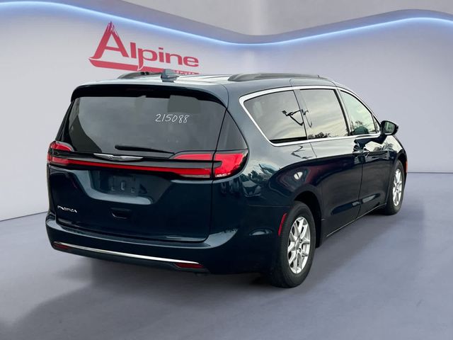 2022 Chrysler Pacifica Touring-L