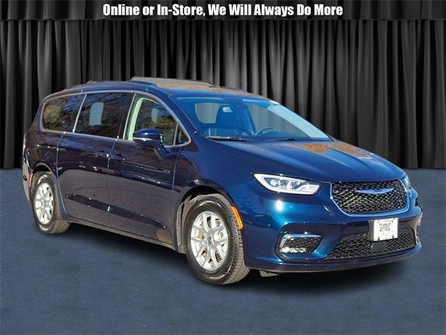 2022 Chrysler Pacifica Touring-L