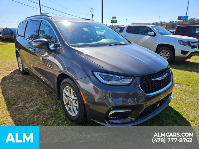 2022 Chrysler Pacifica Touring-L