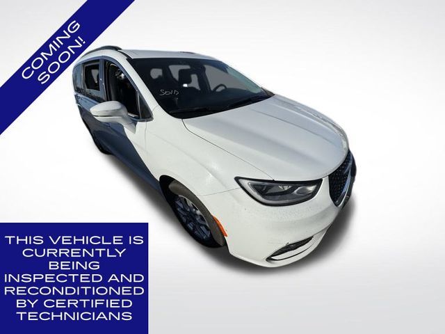 2022 Chrysler Pacifica Touring-L