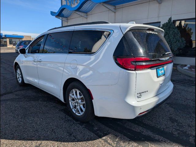 2022 Chrysler Pacifica Touring-L