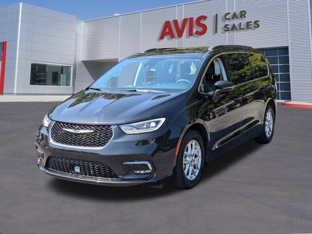 2022 Chrysler Pacifica Touring-L