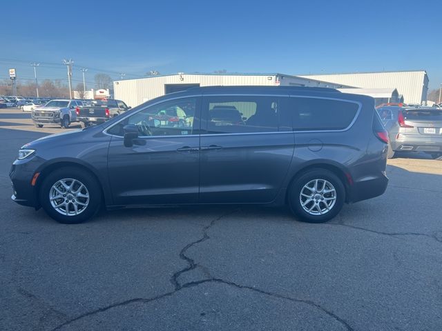 2022 Chrysler Pacifica Touring-L