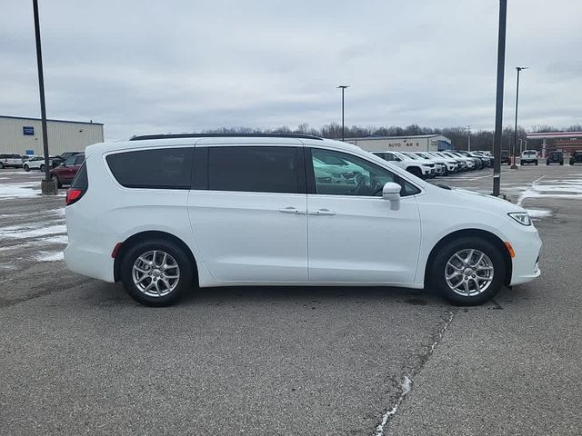 2022 Chrysler Pacifica Touring-L