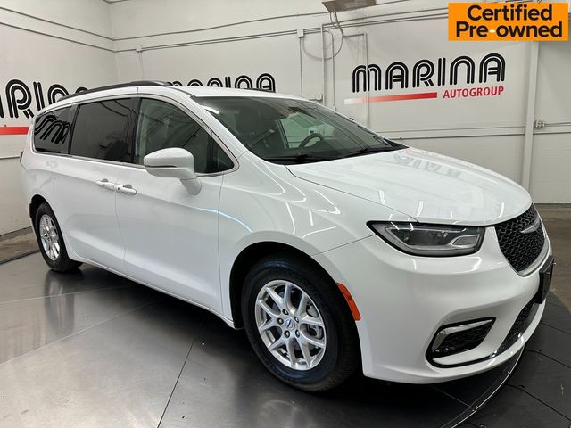 2022 Chrysler Pacifica Touring-L