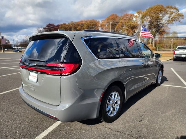 2022 Chrysler Pacifica Touring-L