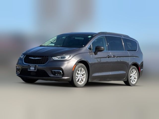 2022 Chrysler Pacifica Touring-L