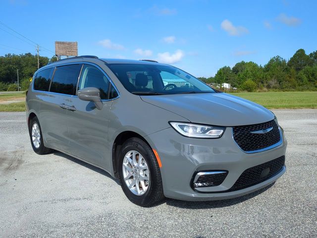 2022 Chrysler Pacifica Touring-L