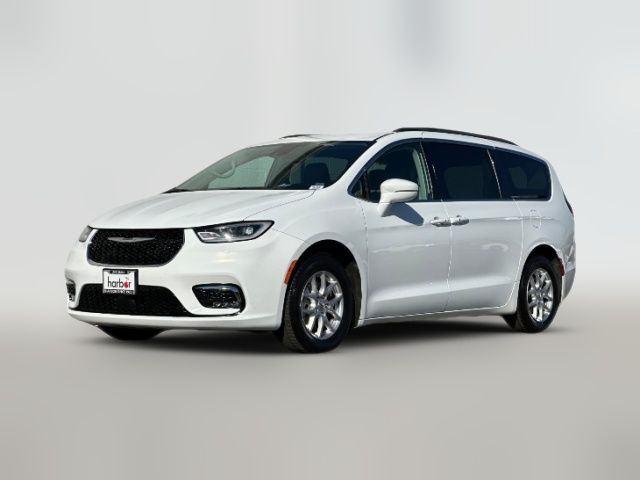 2022 Chrysler Pacifica Touring-L