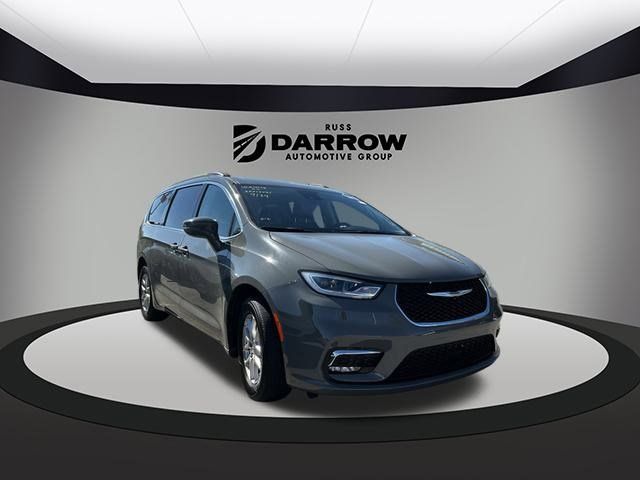 2022 Chrysler Pacifica Touring-L