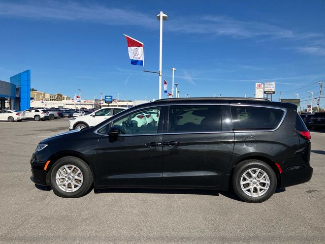 2022 Chrysler Pacifica Touring-L