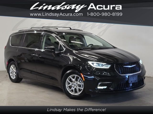 2022 Chrysler Pacifica Touring-L