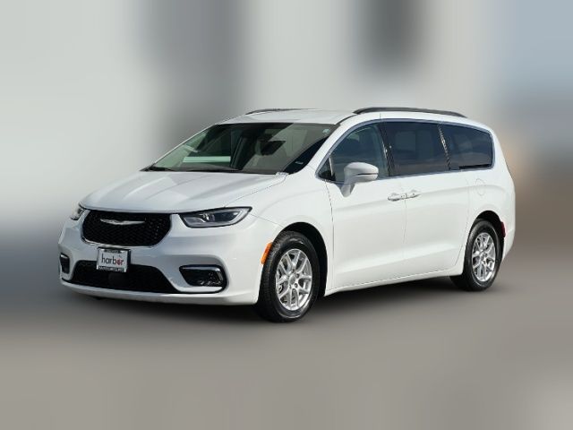 2022 Chrysler Pacifica Touring-L