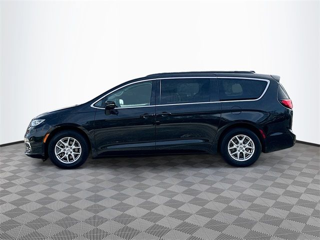 2022 Chrysler Pacifica Touring-L