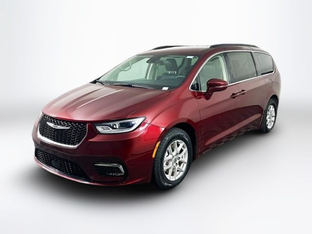 2022 Chrysler Pacifica Touring-L