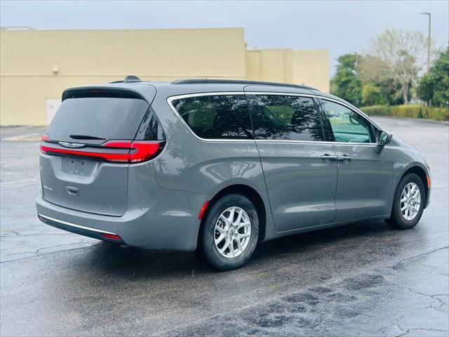 2022 Chrysler Pacifica Touring-L