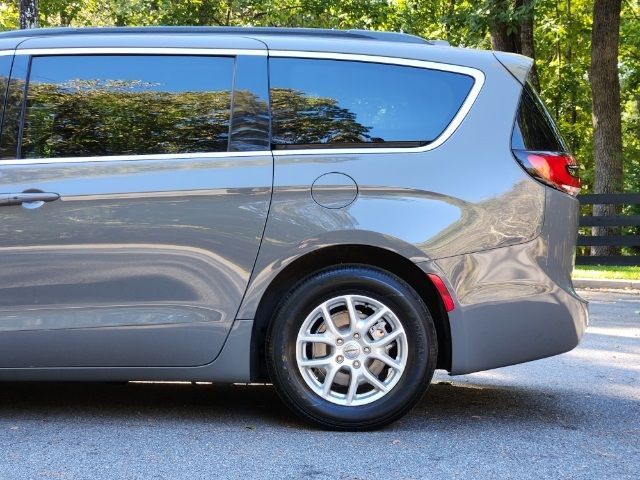 2022 Chrysler Pacifica Touring-L