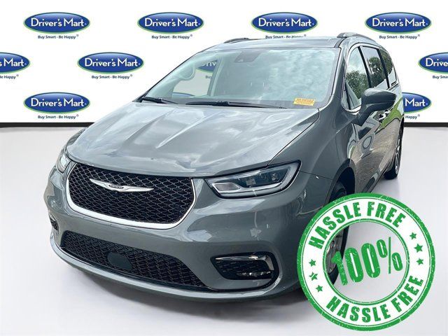 2022 Chrysler Pacifica Touring-L