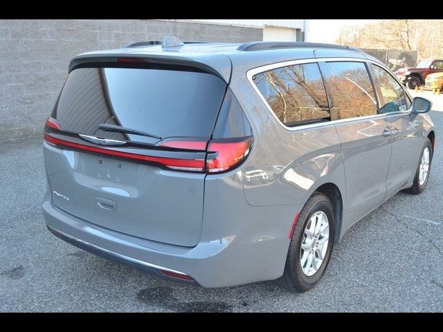 2022 Chrysler Pacifica Touring-L