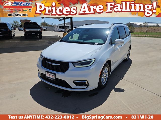 2022 Chrysler Pacifica Touring-L