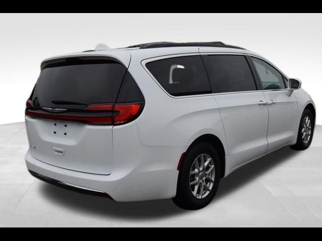 2022 Chrysler Pacifica Touring-L