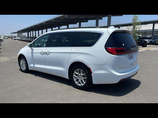 2022 Chrysler Pacifica Touring-L