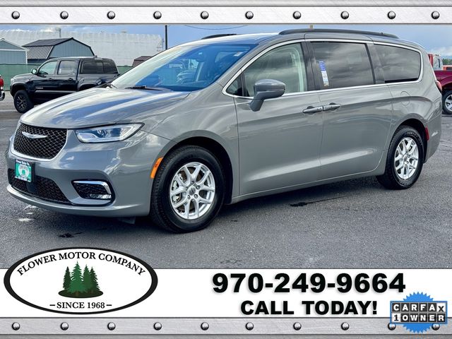 2022 Chrysler Pacifica Touring-L