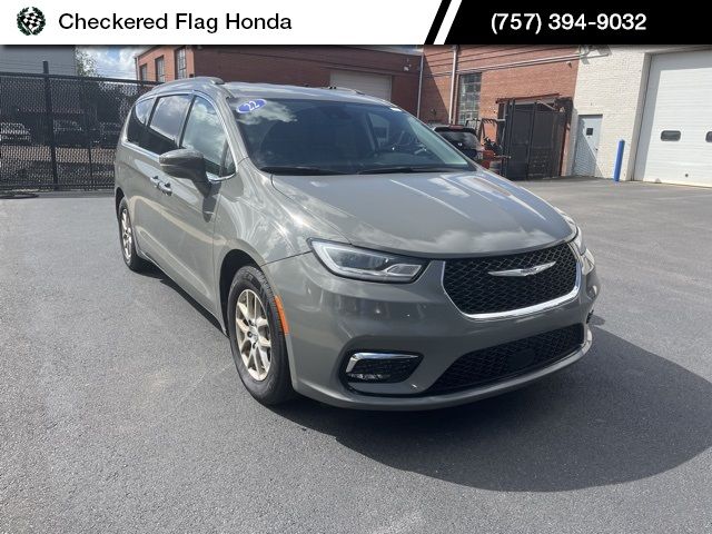 2022 Chrysler Pacifica Touring-L