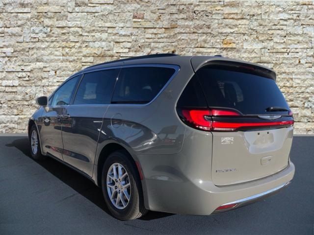 2022 Chrysler Pacifica Touring-L