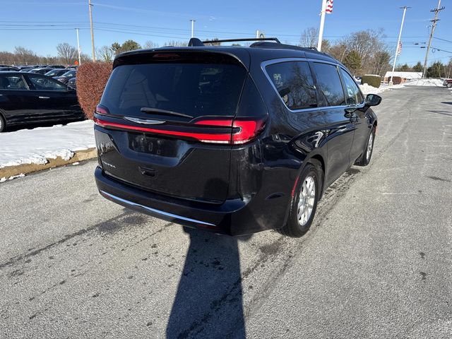 2022 Chrysler Pacifica Touring-L