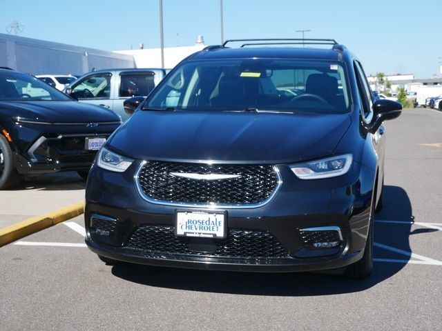 2022 Chrysler Pacifica Touring-L