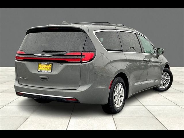 2022 Chrysler Pacifica Touring-L