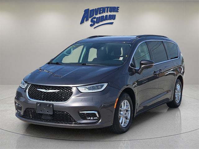 2022 Chrysler Pacifica Touring-L