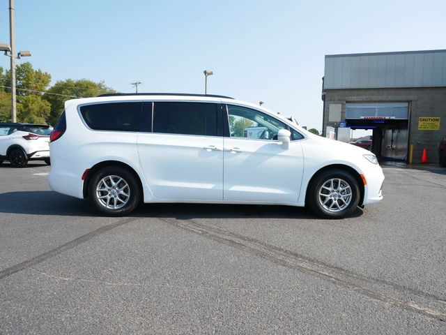 2022 Chrysler Pacifica Touring-L