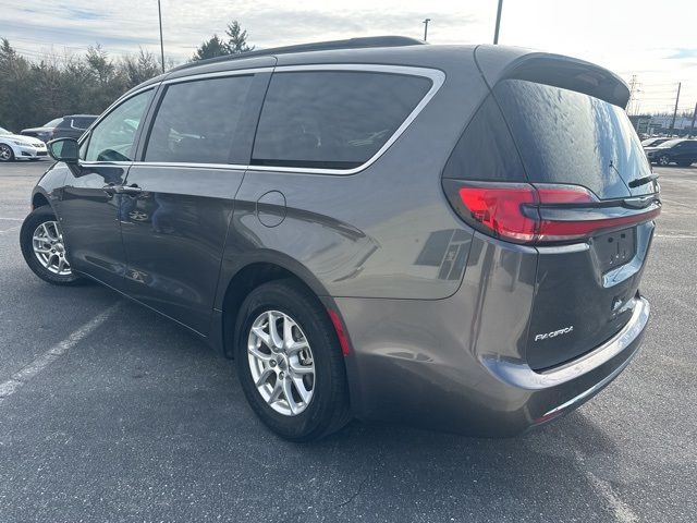 2022 Chrysler Pacifica Touring-L