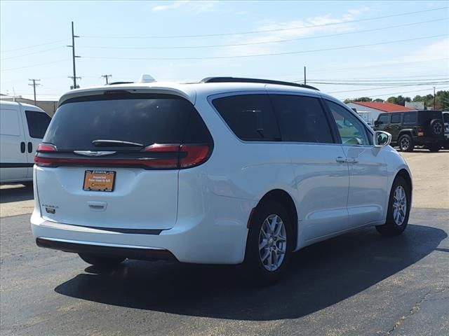 2022 Chrysler Pacifica Touring-L