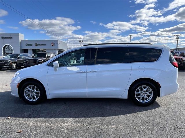 2022 Chrysler Pacifica Touring-L