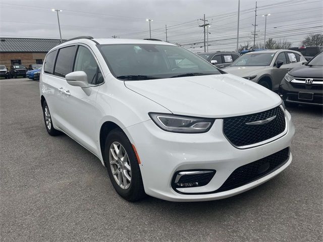 2022 Chrysler Pacifica Touring-L