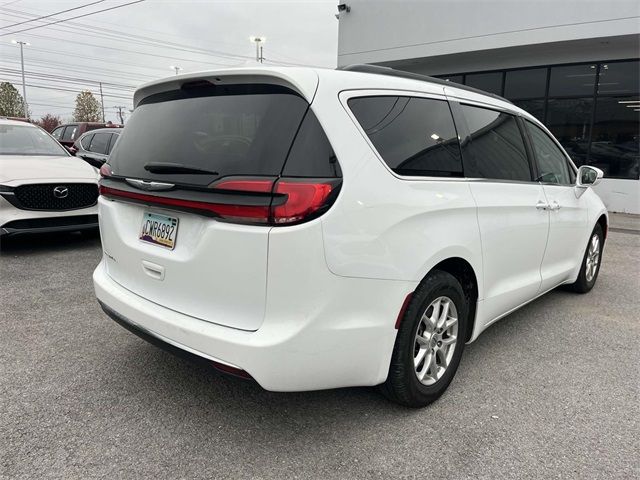 2022 Chrysler Pacifica Touring-L