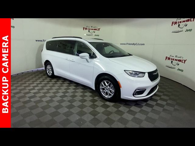 2022 Chrysler Pacifica Touring-L