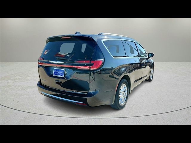 2022 Chrysler Pacifica Touring-L