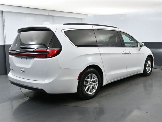 2022 Chrysler Pacifica Touring-L