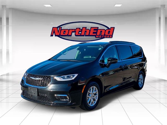 2022 Chrysler Pacifica Touring-L