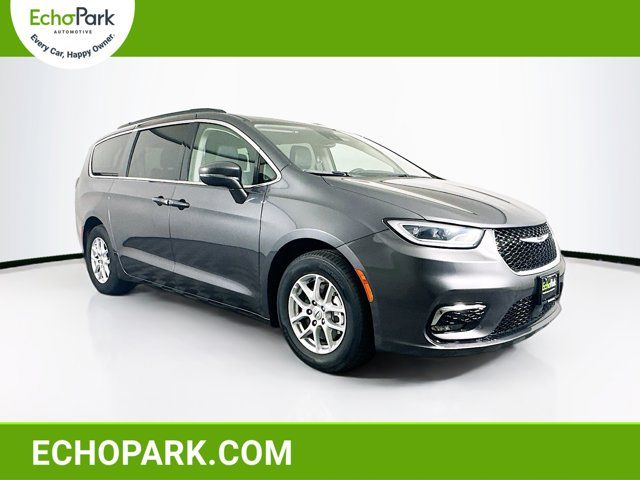 2022 Chrysler Pacifica Touring-L