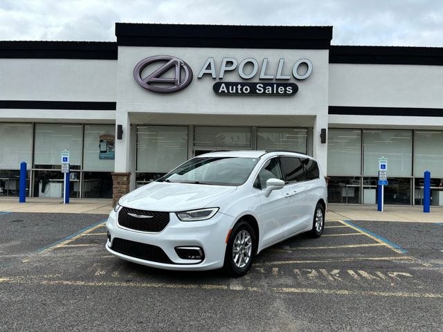 2022 Chrysler Pacifica Touring-L