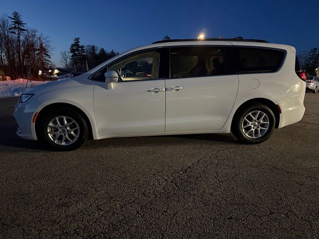 2022 Chrysler Pacifica Touring-L