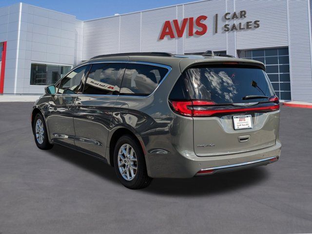 2022 Chrysler Pacifica Touring-L