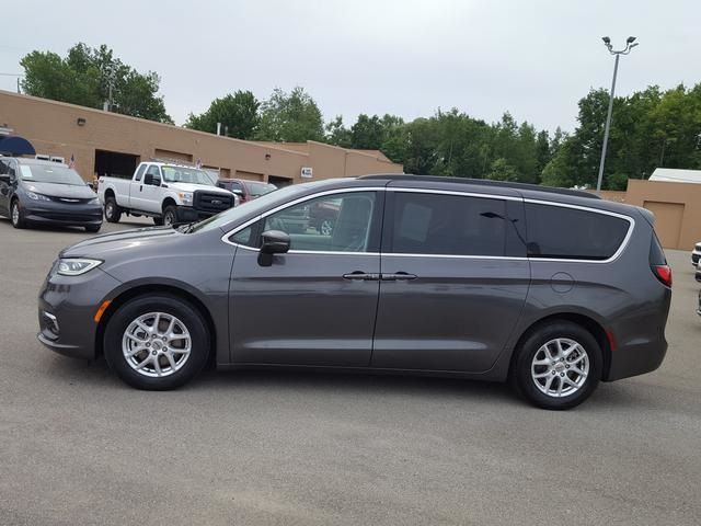 2022 Chrysler Pacifica Touring-L